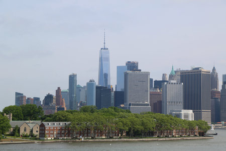 Lower Manhattan skyline panoramaのeditorial素材