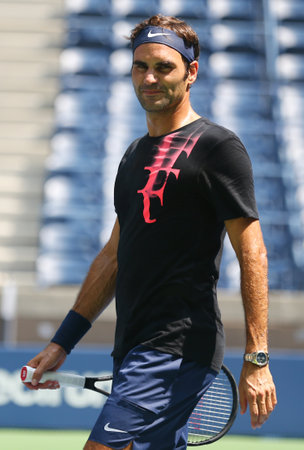 NEW YORK - AUGUST 22, 2017: Nineteen times Grand Slam Champion Roger Federer of Switzerland practices for US Open 2017 at Billie Jean King National Tennis Center in New Yorkのeditorial素材