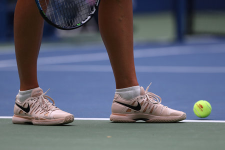 NEW YORK - SEPTEMBER 3, 2017: Five times Grand Slam Champion Maria Sharapova of Russian Federation wears custom Nike tennis shoes during 2017 US Open round 3 match in New Yorkのeditorial素材