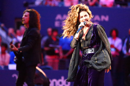 NEW YORK - AUGUST 28, 2017: Canadian country singer and songwriter Shania Twain performs at 2017 US Open opening night ceremony at National Tennis Center in New Yorkのeditorial素材