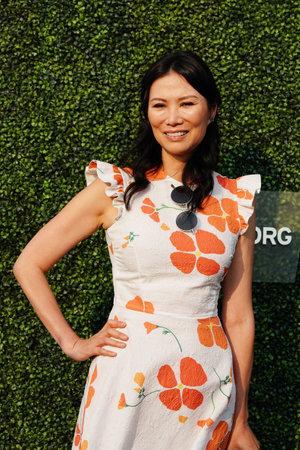 NEW YORK - AUGUST 27, 2018: Chinese-American businesswoman and movie producer Wendi Deng Murdoch  on the blue carpet before 2018 US Open opening night ceremony at Tennis Center in New Yorkのeditorial素材