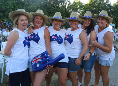MELBOURNE, AUSTRALIA - JANUARY 22, 2019: Australian tennis fans support  professional tennis player Ashleigh Barty during her quarter-final match at 2019 Australian Open in Melbourne Parkのeditorial素材