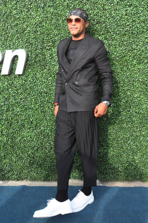 NEW YORK - AUGUST 26, 2019. American singer and songwriter Maxwell attends 2019 US Open opening night ceremony at National Tennis Center in New Yorkのeditorial素材
