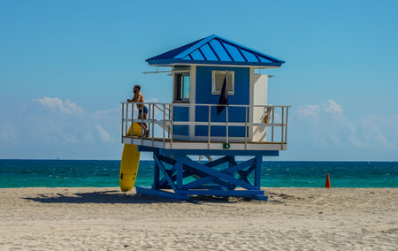 HOLLYWOOD BEACH, FLORIDA - JANUARY 29, 2020: Hollywood Beach in South Florida. The promenade along the beach lined with palm trees and resorts is a popular tourist destination in Broward Countyのeditorial素材