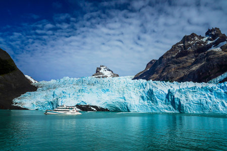 EL CALAFATE, ARGENTINA - FEBRUARY, 8, 2020: Lake Argentino cruise to see the Spegazzini and Upsala Glaciers in Argentinian Patagoniaのeditorial素材