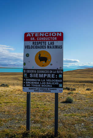 EL CALAFATE, ARGENTINA - FEBRUARY 5, 2020: Sign in the Los Glaciares National Park in southwest Santa Cruz Province, Argentinaのeditorial素材