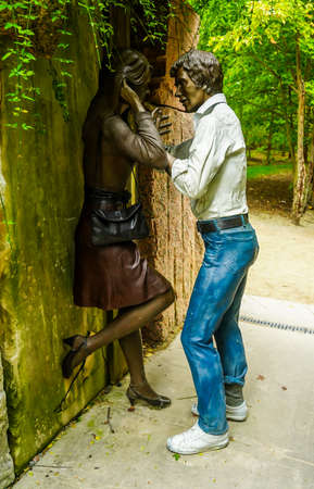 HAMILTON, NEW JERSEY - OCTOBER 11, 2020: Unique sculpture on permanent display. Grounds For Sculpture is an outdoor 42-acre park established in 1992 to promote  contemporary sculpturesのeditorial素材