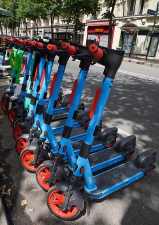 PARIS, FRANCE - JUNE 6, 2022: Dott E-scooters on a street in Paris, Franceのeditorial素材