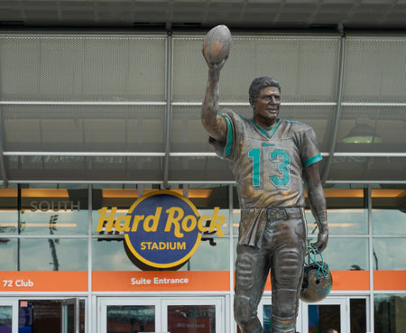 MIAMI GARDENS, FLORIDA - MARCH 30, 2022: Statue of Hall of Fame Dolphins quarterback Dan Marino in front of Hard Rock Stadium in Miami Gardens, Floridaのeditorial素材