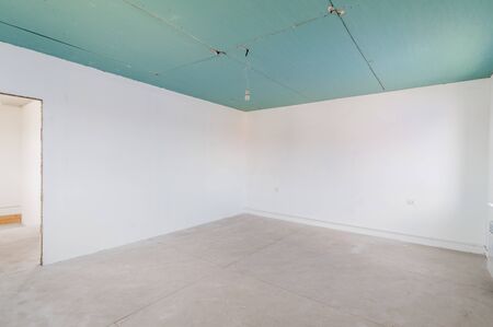 Russia, Moscow- July 06, 2019: interior room apartment. rough repair for self-finishing. finishing stage of construction. townhouseのeditorial素材