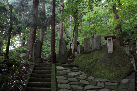 approach of Risshaku ji (Yamadera) in Yamagata, Japanのeditorial素材