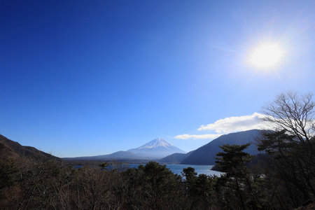 Mt. Fuji, view from Motosu lake, Yamanashi, Japan (winter)の写真素材