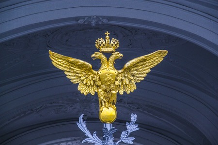 Double Eagle - Emblem of Russia on the gate of Winter Palace in Saint-Petersburgの写真素材