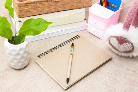 Note on the tableの写真素材