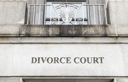 Exterior of a building with Divorce Court engraved in stoneの写真素材