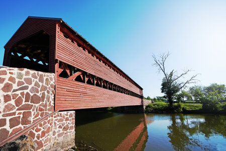 Historic Sachs covered bridge in Gettysburg , PAの写真素材
