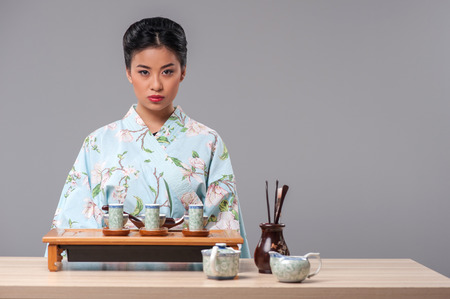 Getting ready for tea ceremonyの写真素材