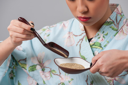 Getting ready for tea ceremonyの写真素材