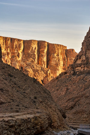 Landscape view of the Wadi Rum desert in Jordan at sunsetの写真素材
