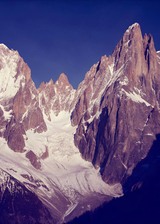 Mount Fitz Roy, Los Glaciares National Park, Patagonia, Argentinaの写真素材