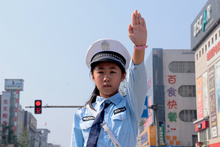 Hebei Xuanhua students traffic police vacation civilizationのeditorial素材