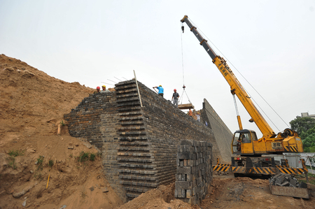 The renovation of Guanglingmen renovation project in Xuanhua Ancient City, Zhangjiakou City, Hebei Provinceのeditorial素材