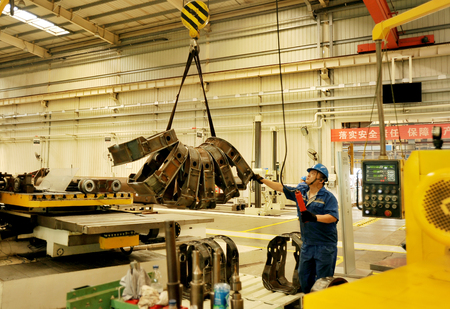 Hebei Xuanhua: heavy-duty manufacturing factoryのeditorial素材