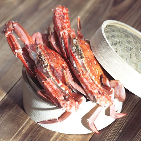 asian steamed crabsの写真素材