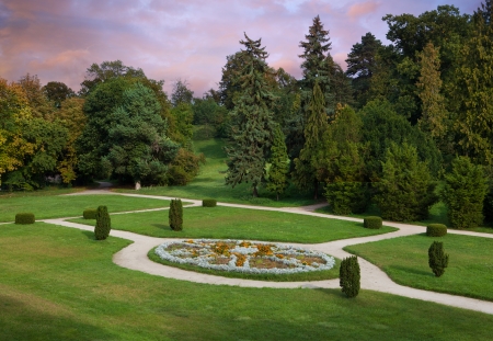 Photos beautiful castle park の写真素材