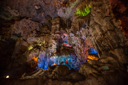 cave in halong bay vietnamのeditorial素材