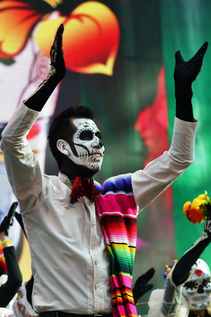 Moscow, Russia - June 29, 2018: Man in sugar skull makeup during Dia de los Muertos Mexican carnival. Day of The Deadのeditorial素材