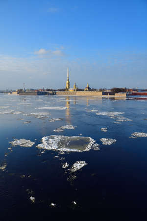 Peter and Paul fortress view from Trinity bridge across Neva river in winter time. St Petersburg, Russiaのeditorial素材
