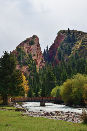 Broken heart cliff. Unusual rock formations from red sandstone in canyon Seven bulls in Jeti-Oguz, Kyrgyzstanのeditorial素材