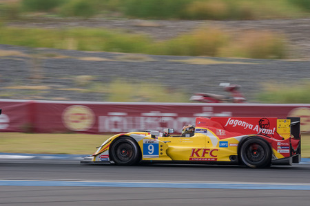 BURIRUM, THAILAND - JANUARY 10 : Sean Galael of Jagonya Ayam with Eurasia of Race Perfermance in Asian Le Mans Series - Race at Asian Le Mans Series - Round 3 Burirum on January 10, 2016 in Burirum, Thailand.のeditorial素材