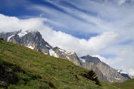 Grandes Jorasses  Mount Blancの写真素材