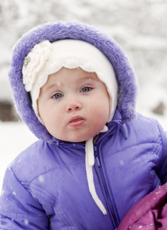 little girl in winteの写真素材
