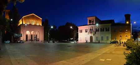 overview of the square of San Lazzaro di Savena at nightのeditorial素材