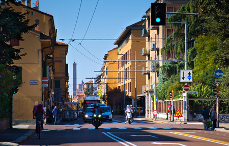 famous street in Bologna. Asinelli's tower in the backgroundのeditorial素材