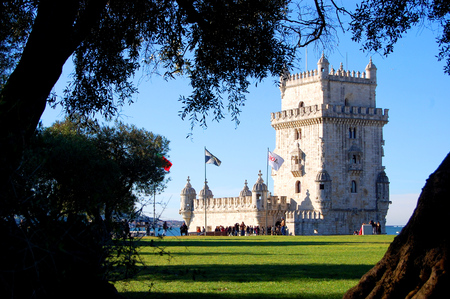 Lisboa: Belèm tower on the riverのeditorial素材