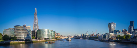 Panoramic skyline shot of London, UKのeditorial素材