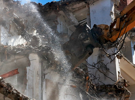 Building demolition machine