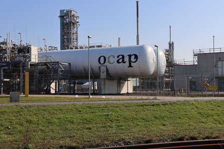 OCAP supplies pure CO2 to greenhouse horticulture in the Westland, Lansingerland, Delfgauw and...