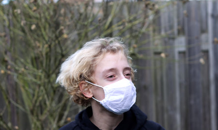 Adolescent son who is difficult and does not want to wear his mouth mask in the Netherlands