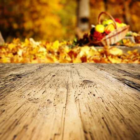 Wooden autumn backgroundの写真素材