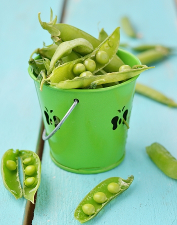 fresh, organic  green peas の写真素材