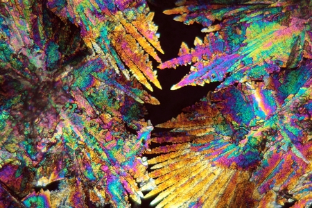 Crystals of Diclofenac under the microscope. Diclofenac is a chemical compound used in many medicines as painkiller.の写真素材