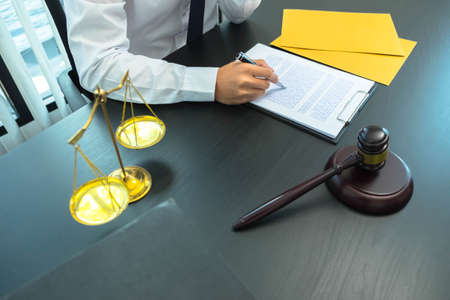 Lawyers or lawyers provide legal advice to clients regarding business law. Law in daily life.の写真素材