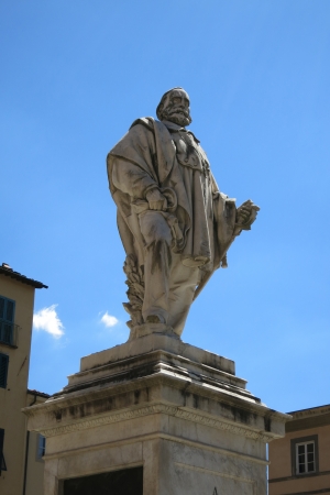 Lucca, Italy - JULY 31 2013  Statue of Guiseppe Garibaldi on Piazza del Giglio on July 31, 2013 in Lucca, Italy  Garibaldi was an Italian general and politician のeditorial素材