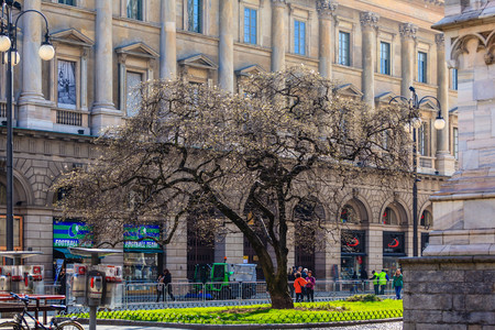 Milan downtown cornerのeditorial素材