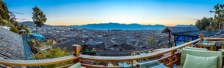 Lijiang, Yunnan sunrise panoramaのeditorial素材